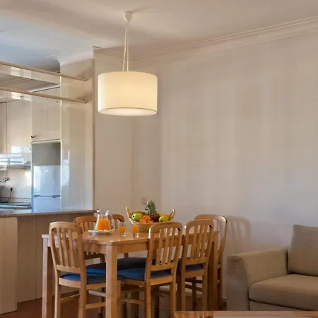 Great 2 Bedroom With Pool And Wifi