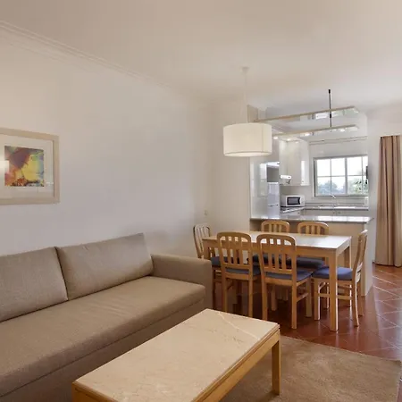 Apartamento Great 2 Bedroom With Pool And Wifi Alvor